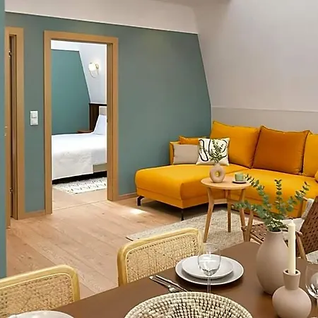 Monciak55 By Staylab Lägenhetshotell 3*